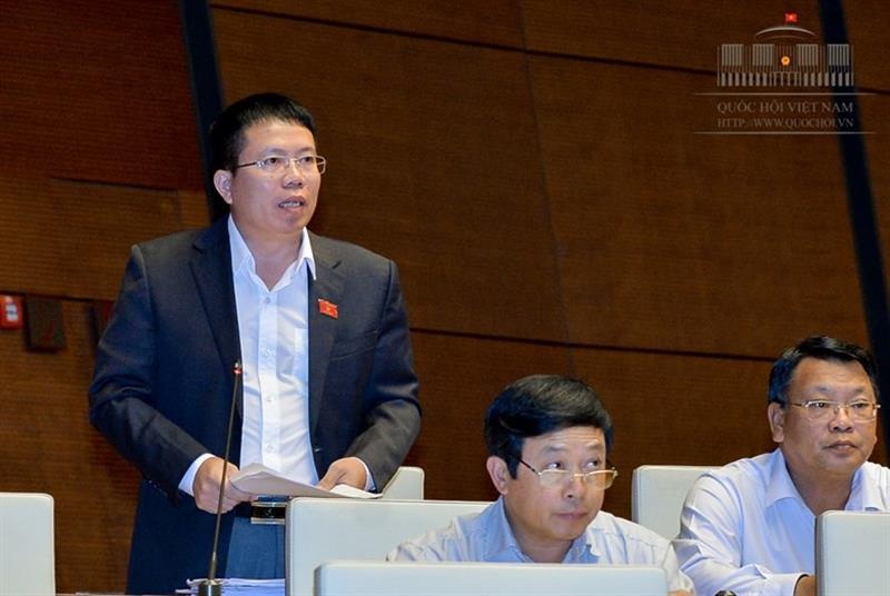 Đại biểu Quốc hội Nguyễn Văn Hiển– tỉnh Lâm Đồng phát biểu ý kiến
