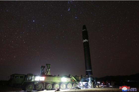 Triều Tiên đã chọn một đêm đẹp trời để phóng tên lửa, chứng tỏ trình độ dự báo thời tiết của đất nước này không phải dạng vừa