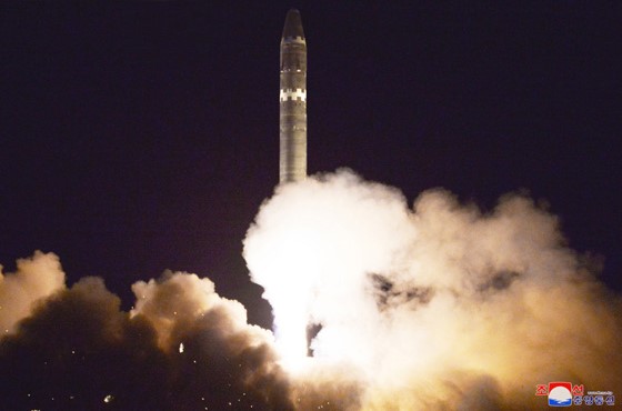Triều Tiên tuyên bố tên lửa liên lục địa của mình chỉ để đối phó với Mỹ
