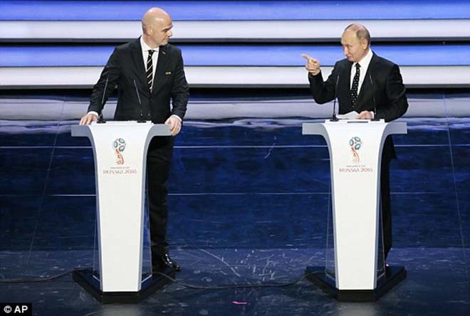 Tổng thống Nga, Vladimir Putin và Chủ tịch FIFA, Gianni Infantino