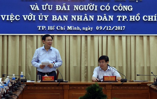 Phó Thủ tướng Vương Đình Huệ phát biểu tại cuộc làm việc