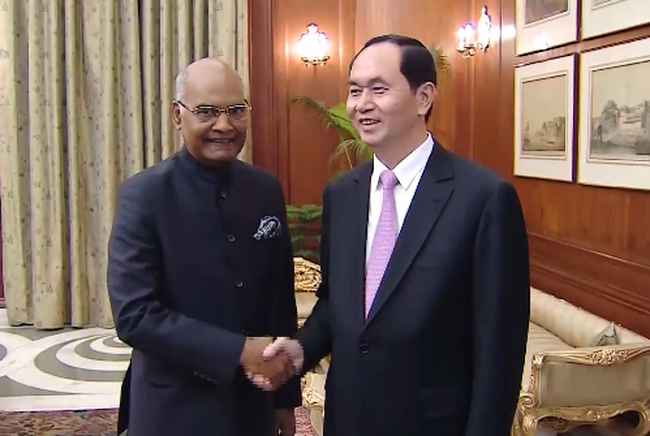 Chủ tịch nước Trần Đại Quang hội kiến Tổng thống Ấn Độ Ram Nath Kovind. (Ảnh:VTV)