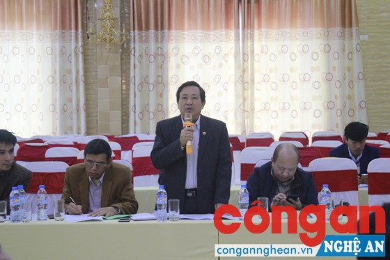 Ông Trần Duy Ngoãn, Chủ tịch Hội Nhà báo tỉnh phát biểu tại buổi gặp mặt
