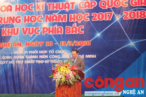 Đồng chí Lê Minh Thông, Phó Chủ tịch UBND tỉnh phát biểu khai mạc Cuộc thi