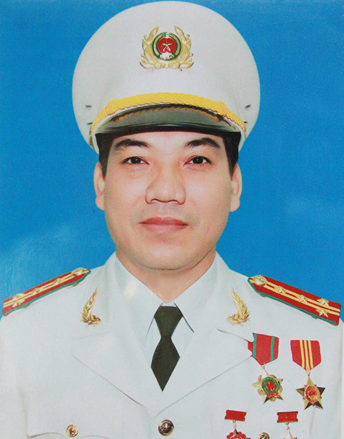 Đồng chí Đại tá Lê Khắc Thuyết, Phó Giám đốc Công an tỉnh