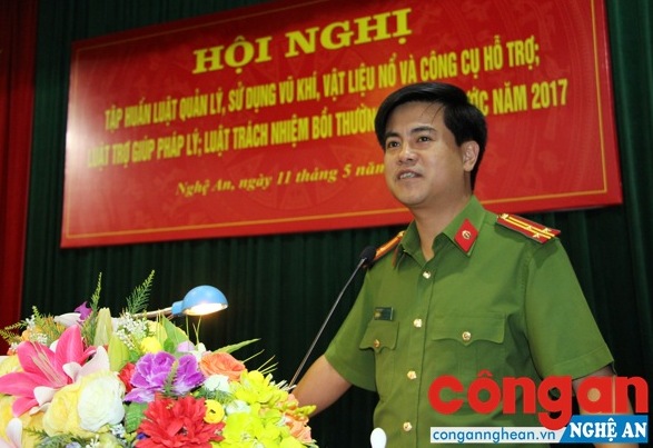 Thượng tá Nguyễn Đức Hải, Phó Giám đốc Công an tỉnh phát biểu tại Hội nghị