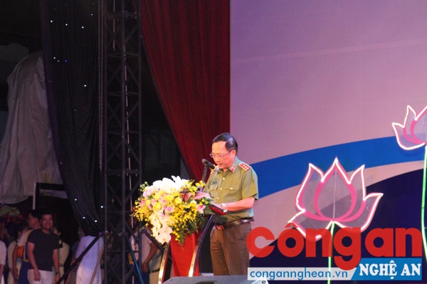 Thượng tướng Nguyễn Văn Thành, Bộ trưởng Bộ Công an phát biểu tại buổi lễ bế mạc