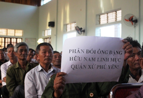  Người dân nhiều lần lên tiếng phản đối các hoạt động của Linh mục Đặng Hữu Nam trên địa bàn