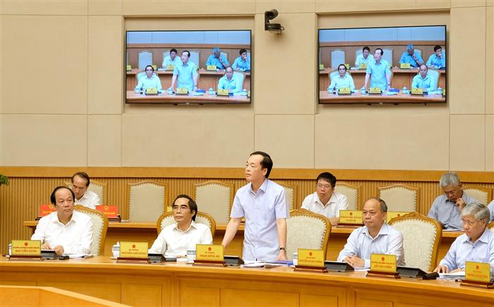  Bộ trưởng Bộ Xây dựng Phạm Hồng Hà phát biểu tại phiên họp. Ảnh: VGP/Quang Hiếu