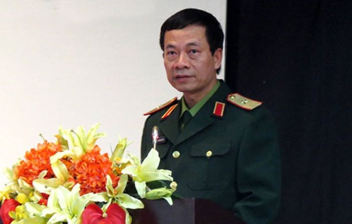 Quyền Bộ trưởng Bộ Thông tin và Truyền thông Nguyễn Mạnh Hùng