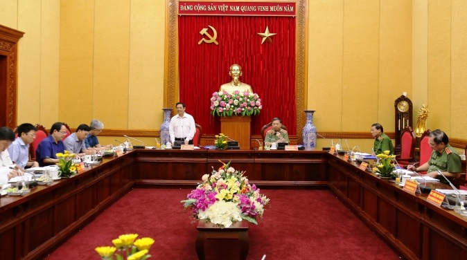 Đồng chí Phạm Minh Chính phát biểu tại buổi làm việc.
