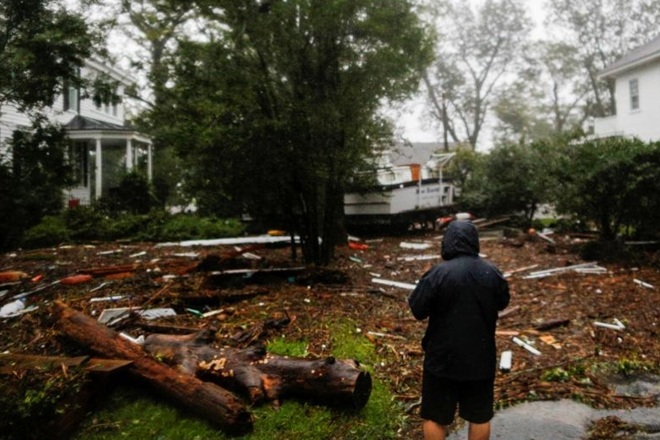 Lực lượng chức năng ghi nhận thêm 2 trường hợp thiệt mạng do bão tại Bắc Carolina, đó là hai người ở quận Carteret, nâng tổng số người thiệt mạng do bão Florence tại Mỹ lên con số 7 người.