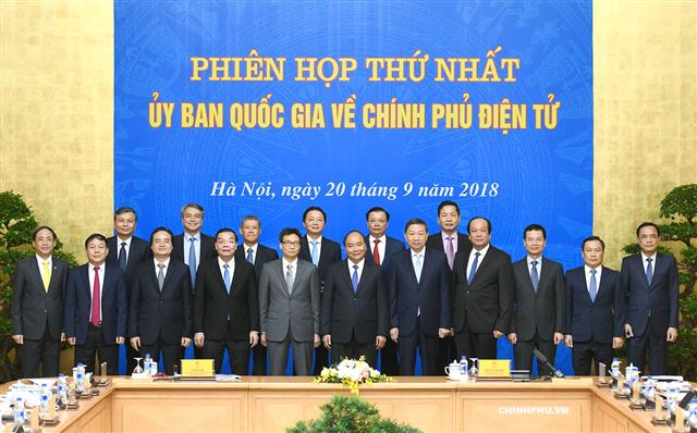 Ra mắt Ủy ban Quốc gia về Chính phủ điện tử - Ảnh: VGP/Quang Hiếu