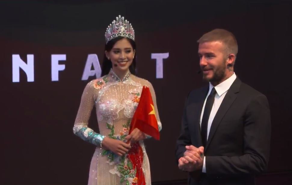 Nam danh thủ bóng đá Beckham và Hoa hậu Tiểu Vy tại sự kiện
