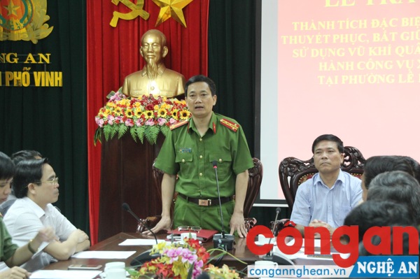 đồng chí Đại tá Nguyễn Mạnh Hùng – Phó Giám đốc Công an tỉnh