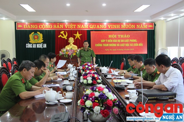Đồng chí Đại tá Nguyễn Mạnh Hùng kết luận tại hội nghị