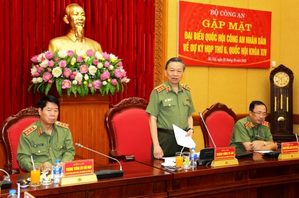 Bộ trưởng Tô Lâm phát biểu tại buổi gặp mặt.