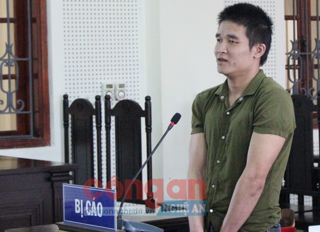 Bị cáo Nguyễn Đình Lực tại phiên tòa