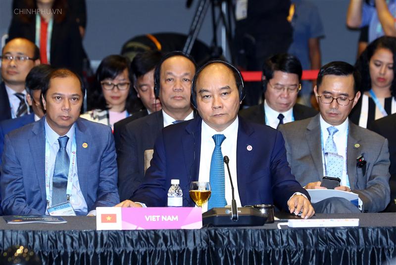 Thủ tướng Chính phủ Nguyễn Xuân Phúc tại Hội nghị Cấp cao ASEAN-Nga lần thứ 3 . Ảnh: VGP/Quang Hiếu