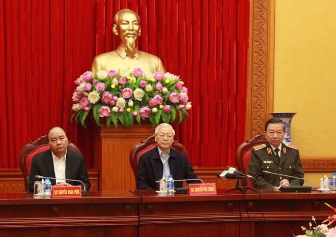 Tổng Bí thư, Chủ tịch nước Nguyễn Phú Trọng với các đại biểu dự hội nghị