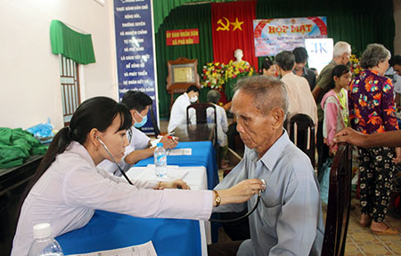 Mọi công dân Việt Nam đều được đảm bảo mọi quyền lợi để phát triển
