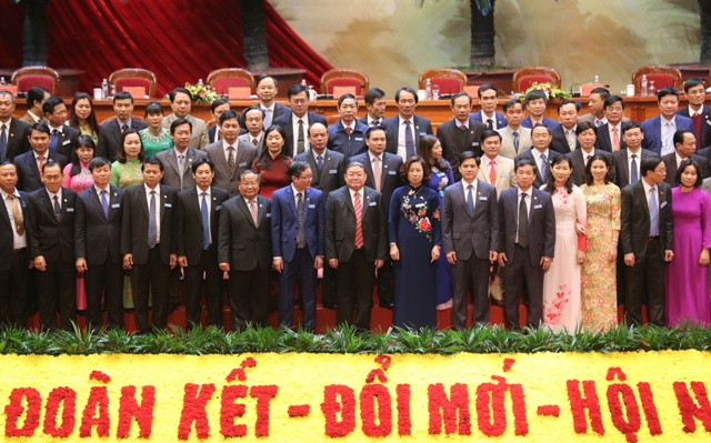 Ban Chấp hành Hội Nông dân Việt Nam ra mắt Đại hội