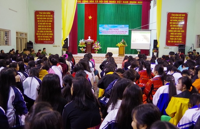 Buổi tuyên truyền tại Trường Trung học phổ thông Dân tộc Nội trú tỉnh Hà Giang.