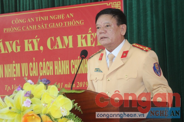 Đại tá Cao Minh Phượng Trưởng Phòng CSGT chủ trì hội nghị