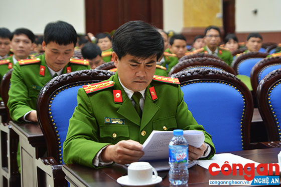 Đồng chí Đại tá Nguyễn Đức Hải – Phó Giám đốc Công an tỉnh trực tiếp chỉ đạo đoàn kiểm tra số 2