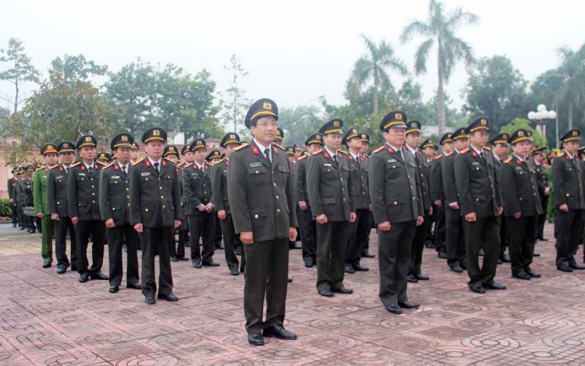 Đại tá Nguyễn Hữu Cầu phát động hưởng ứng Tết vì người nghèo
