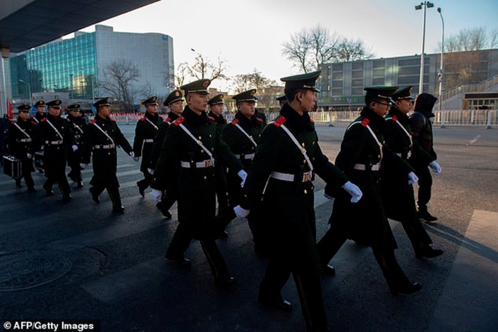 An ninh ở Bắc Kinh được thắt chặt tối đa để đón tiếp đoàn lãnh đạo cấp cao Triều Tiên. Ảnh: AFP/Getty.