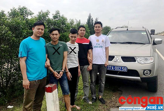Công an huyện Nghi Lộc bắt giữ 2 đối tượng (X) sử dụng công nghệ cao để lừa đảo tại Đà Nẵng
