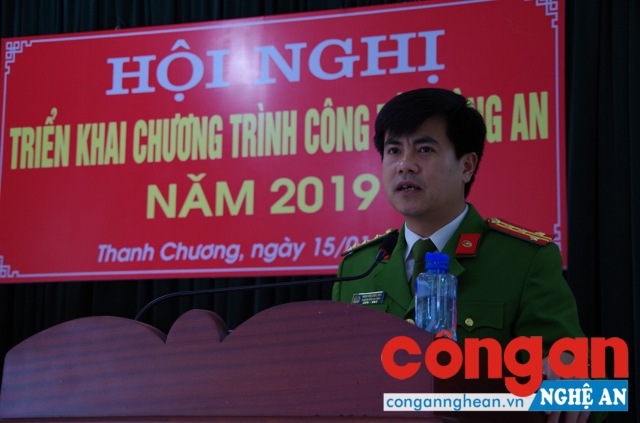 Đại tá Nguyễn Đức Hải, Phó Giám đốc Công an tỉnh phát biểu chỉ đạo tại Hội nghị