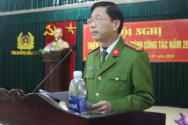 Đồng chí Đại tá Lê Văn Thái, Trưởng Công an huyện Hưng Nguyên phát biểu khai mạc Hội nghị