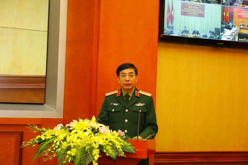 Thứ trưởng Bộ Quốc phòng Phan Văn Giang phát biểu chỉ đạo tại Hội nghị.