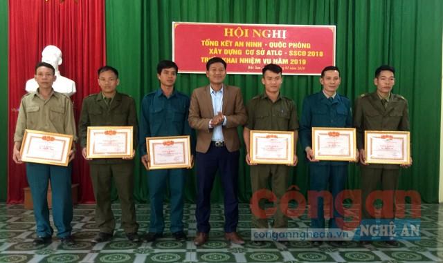 Công an xã Bắc Sơn được khen thưởng vì đạt nhiều thành tích trong năm 2018