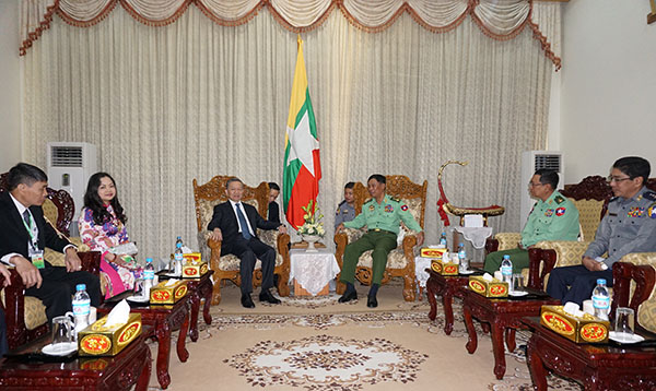 Trung tướng Ki-ô Suề, Bộ trưởng Bộ Nội vụ CHLB Myanmar tiếp Đại tướng Tô Lâm, Bộ trưởng Bộ Công an Việt Nam.