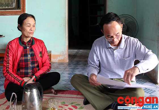 Ông Nguyễn Phú Mạnh và bà Hoàng Thị Hậu, bố mẹ đẻ của nạn nhân