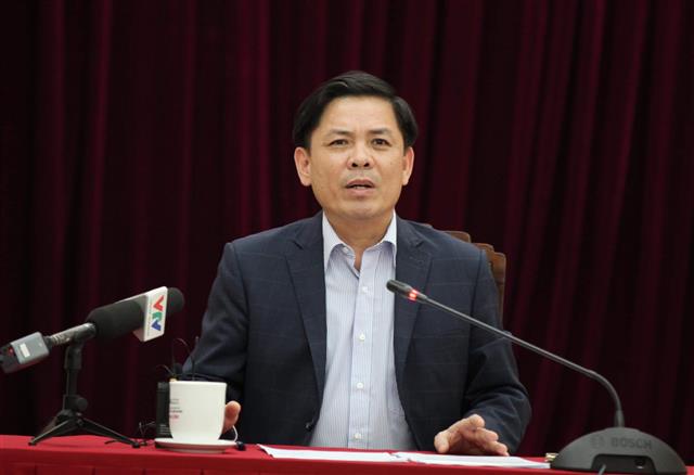 Bộ trưởng Bộ GTVT Nguyễn Văn Thể yêu cầu thực hiện nhiều giải pháp hướng tới mục tiêu minh bạch thu phí. Ảnh: VGP/Phan Trang.
