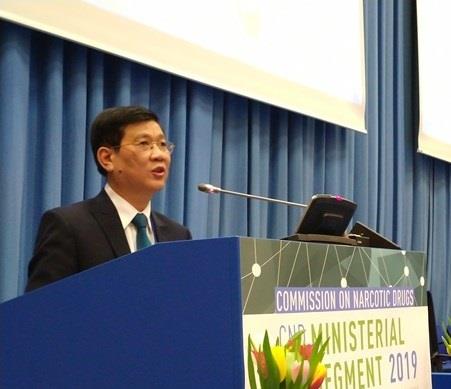 Trung tướng Nguyễn Văn Sơn phát biểu tại phiên họp cấp cao của Khoá họp 62, Uỷ ban ma tuý LHQ