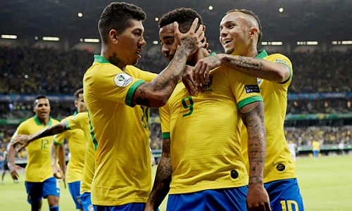 Niềm vui chiến thắng của các cầu thủ Brazil trước đối thủ truyền kiếp Argentina (Ảnh: Reuters)