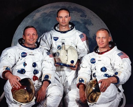 Ba phi công chính của tàu Apollo 11 đổ bộ lên Mặt trăng năm 1969: (từ trái qua phải): Neil A. Armstrong, chỉ huy trưởng; Michael Collins và Edwin 