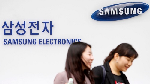 Các công ty rõ ràng phải chịu đựng thiệt hại nhất sẽ là các tập đoàn của Hàn Quốc như Samsung, vốn được hưởng lợi từ các chuỗi cung ứng tích hợp toàn cầu (Ảnh: Reuters)