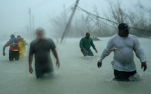 Hậu quả do bão Dorian gây ra ở Bahamas. (Ảnh: Al Jazeera)