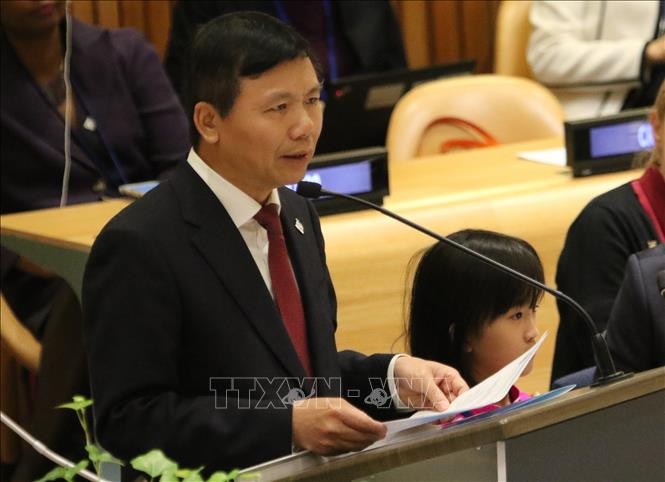 Đại sứ, Trưởng Phái đoàn đại diện thường trực Việt Nam tại LHQ Đặng Đình Quý phát biểu tại phiên họp