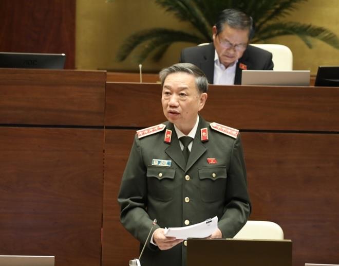 Đại tướng Tô Lâm, Bộ trưởng Bộ Công an phát biểu trước Quốc hội chiều 28-10