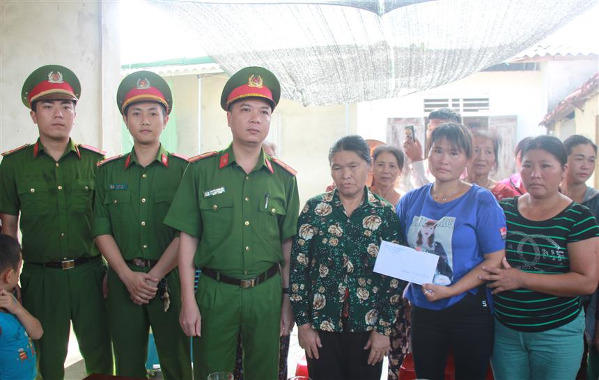 Phòng Cảnh sát Hình sự giải cứu thành công nạn nhân Lê Thị Lan bị lừa bán sang Trung Quốc 24 năm