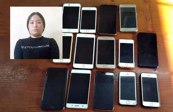 Hiện Công an huyện Bình Giang đang tạm giữ đối tượng này để điều tra  hành vi trộm 18 điện thoại người đi chơi Noel.