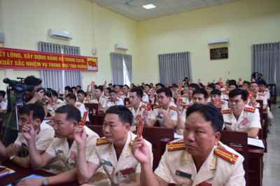 Đảng bộ Công an huyện Tương Dương: Tổ chức thành công Đại hội Đảng lần thứ IX