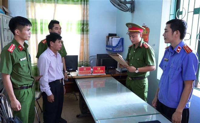 Cơ quan điều tra đọc lệnh bắt đối tương Dương Minh Hiến